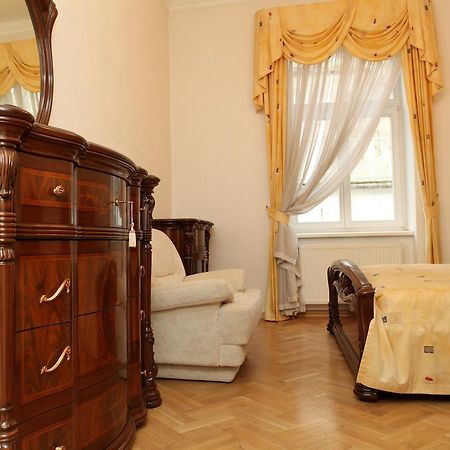7K-Apartman Sadova Apartment Karlovy Vary Exterior foto